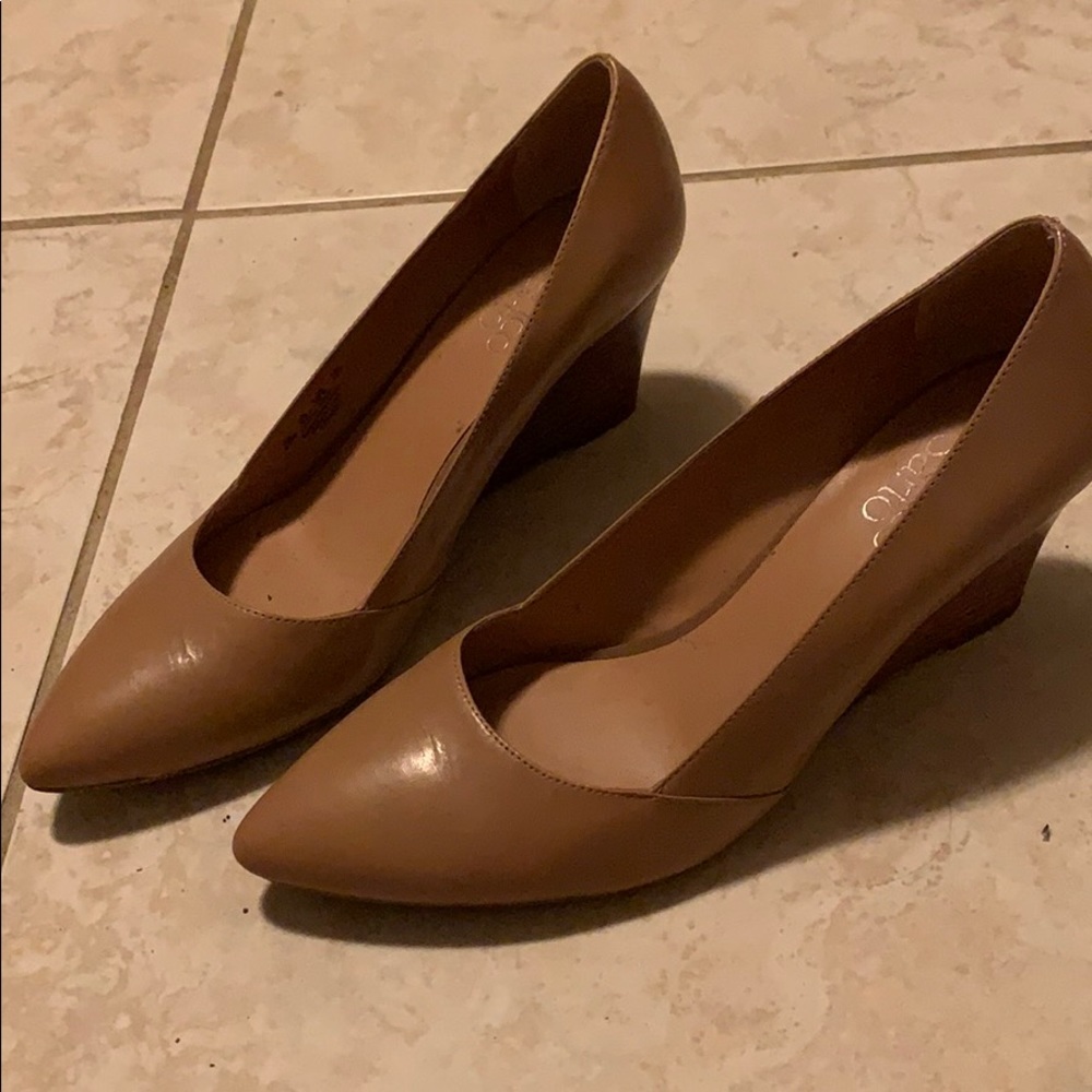 Franco Sarto wedges